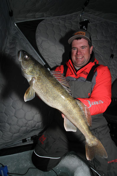 Early Ice Walleye